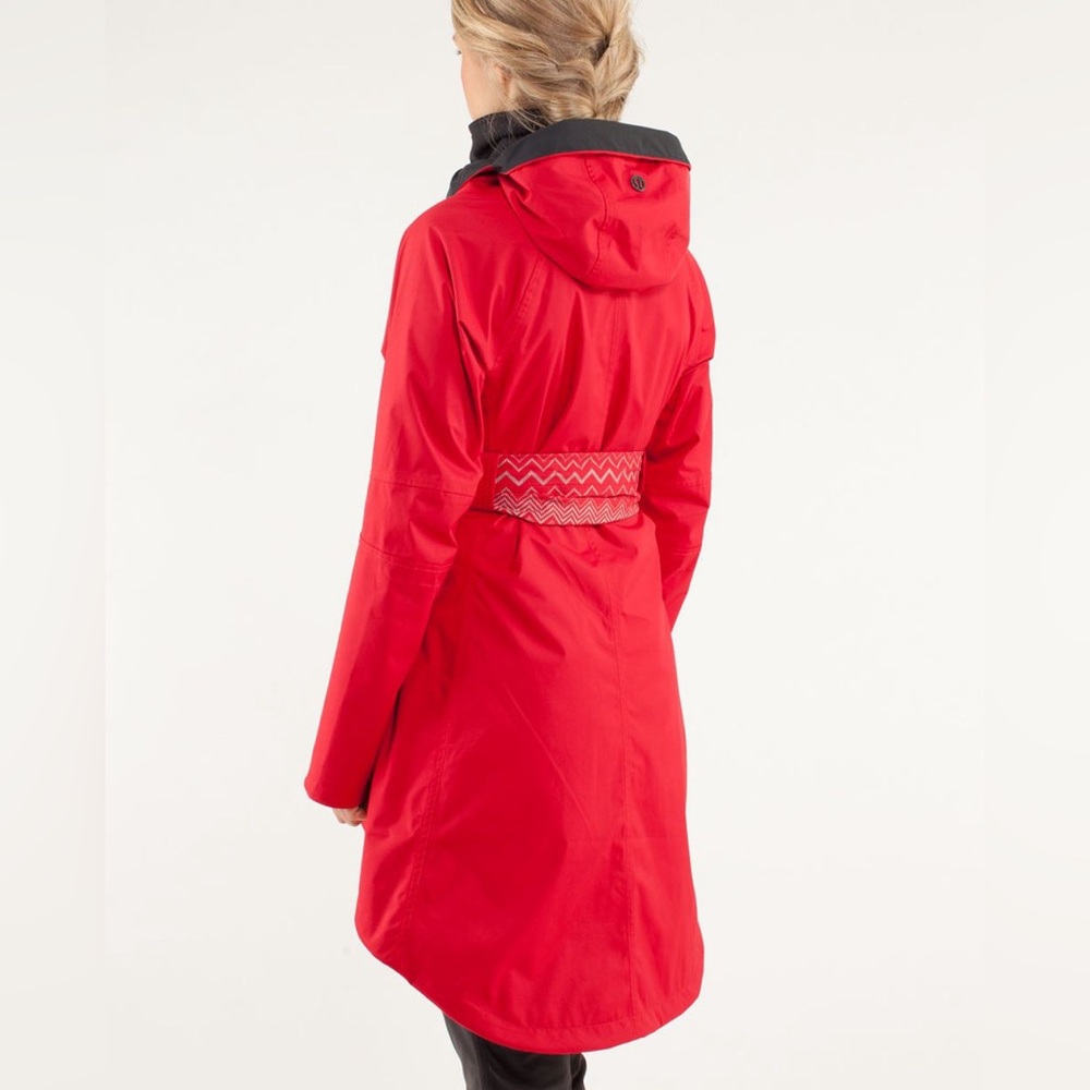 Lululemon Reversible Jacket Red Black Packable Belt Bag Small EUC Springtime - Picture 7 of 15